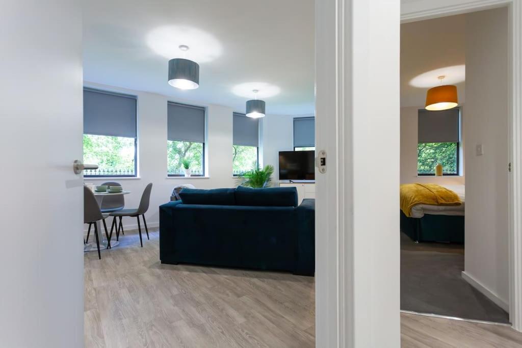 Polly'S Place Apartment Taunton & Free Off Road Parking & Wifi Exterior foto